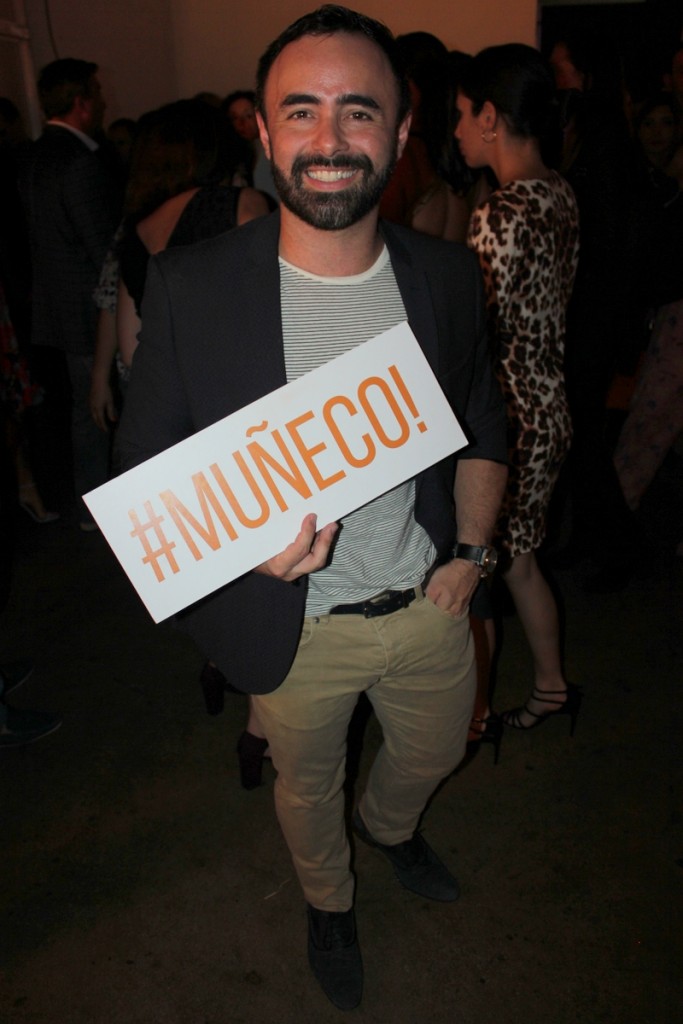 Out & About: #Muñeco!