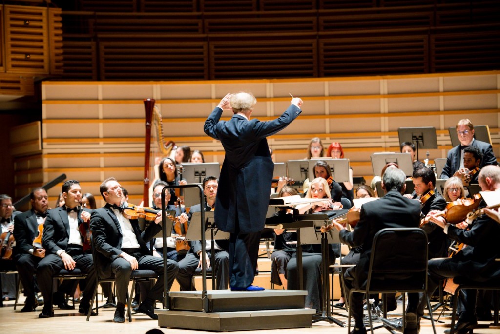 Deslumbrante Apertura de Temporada de la Orquesta Sinfónica de Miami Bajo la Batuta del Maestro Eduardo Marturet