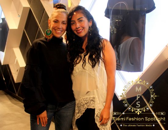 Lisu Vega presenta proyecto de arte ‘One Love’ en la tienda Mercedes-Benz en Aventura Mall