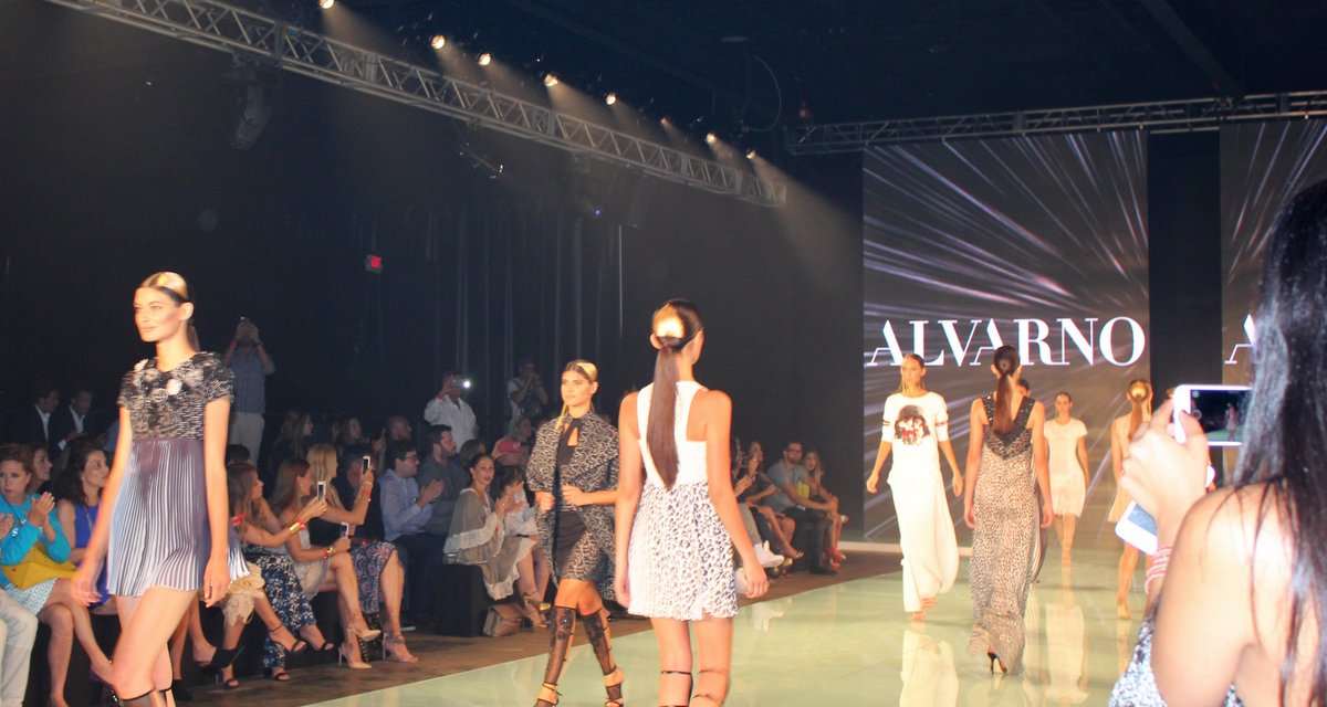 Blog Miami Fashion Spotlight: Contact us!